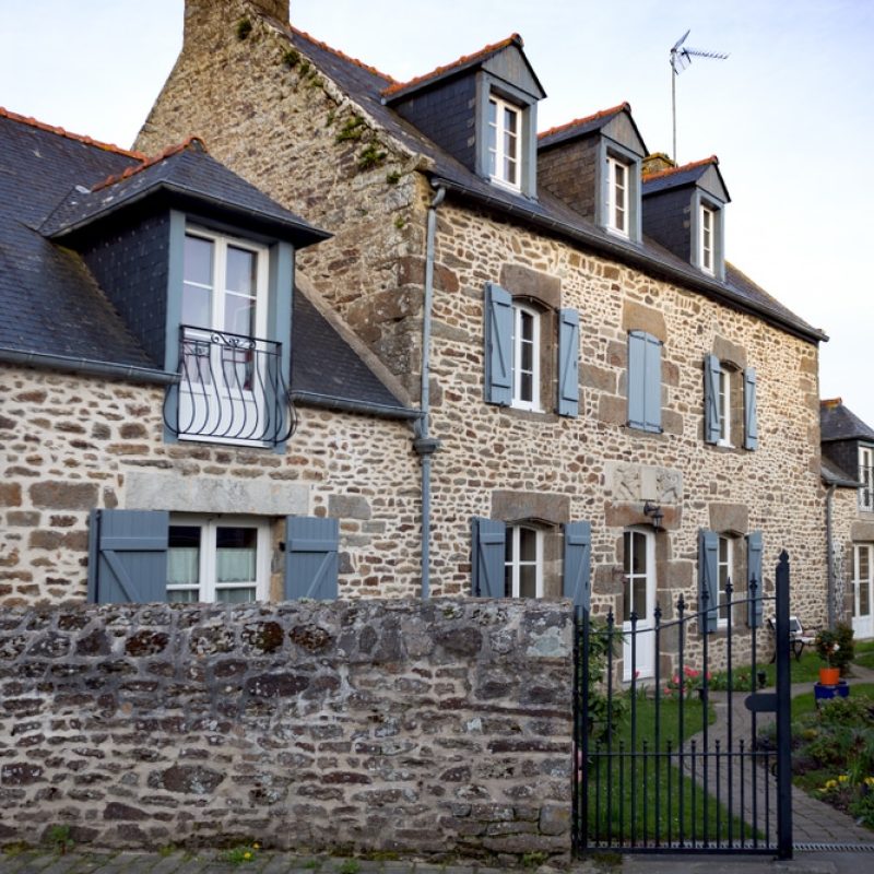 Streets,And,Facades,At,The,Beautiful,Villages,Of,France,